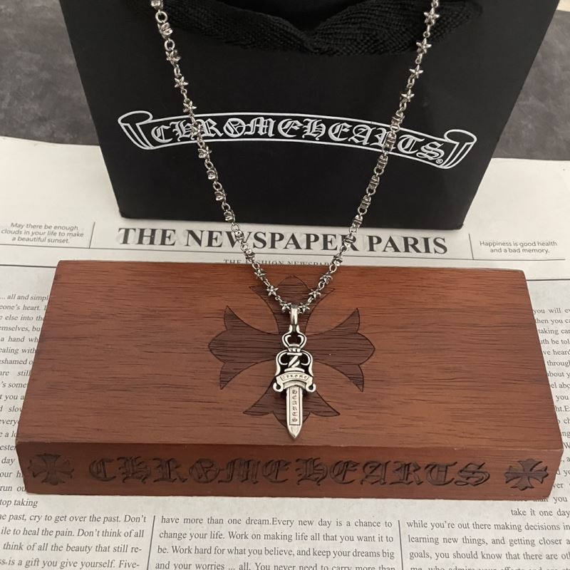 Ch**me He**ts necklaces